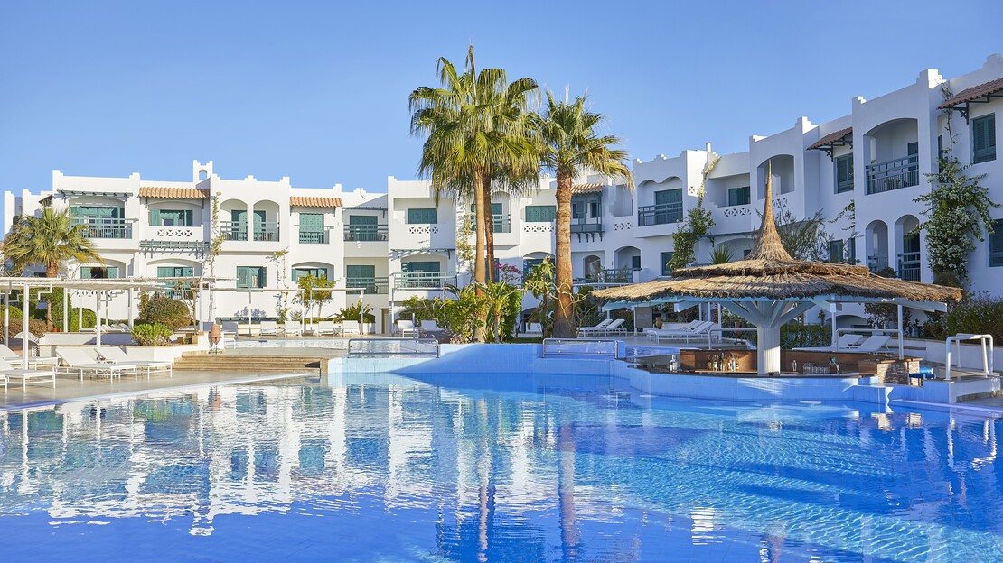 Jaz Neo Naama Bay